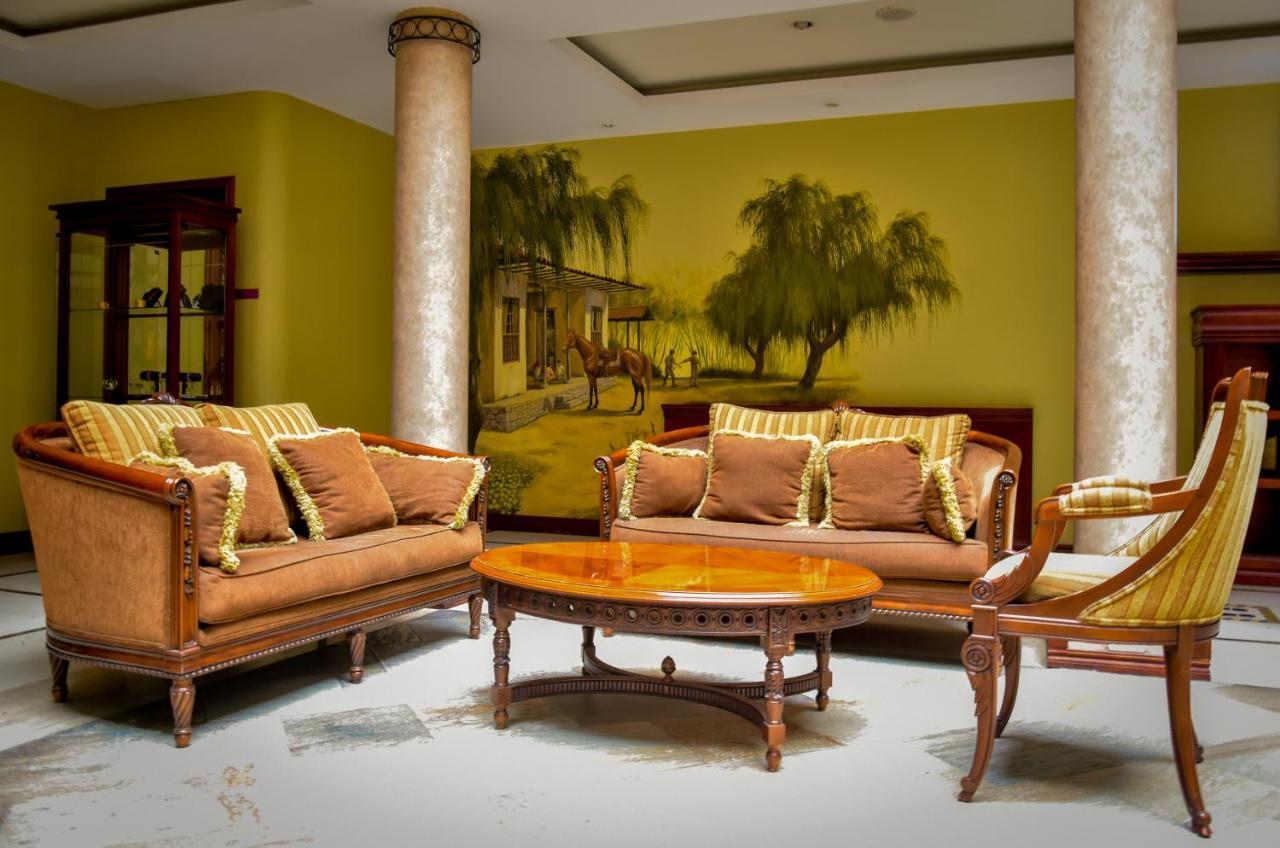 Grand Victoria Boutique Hotel Loja Dış mekan fotoğraf