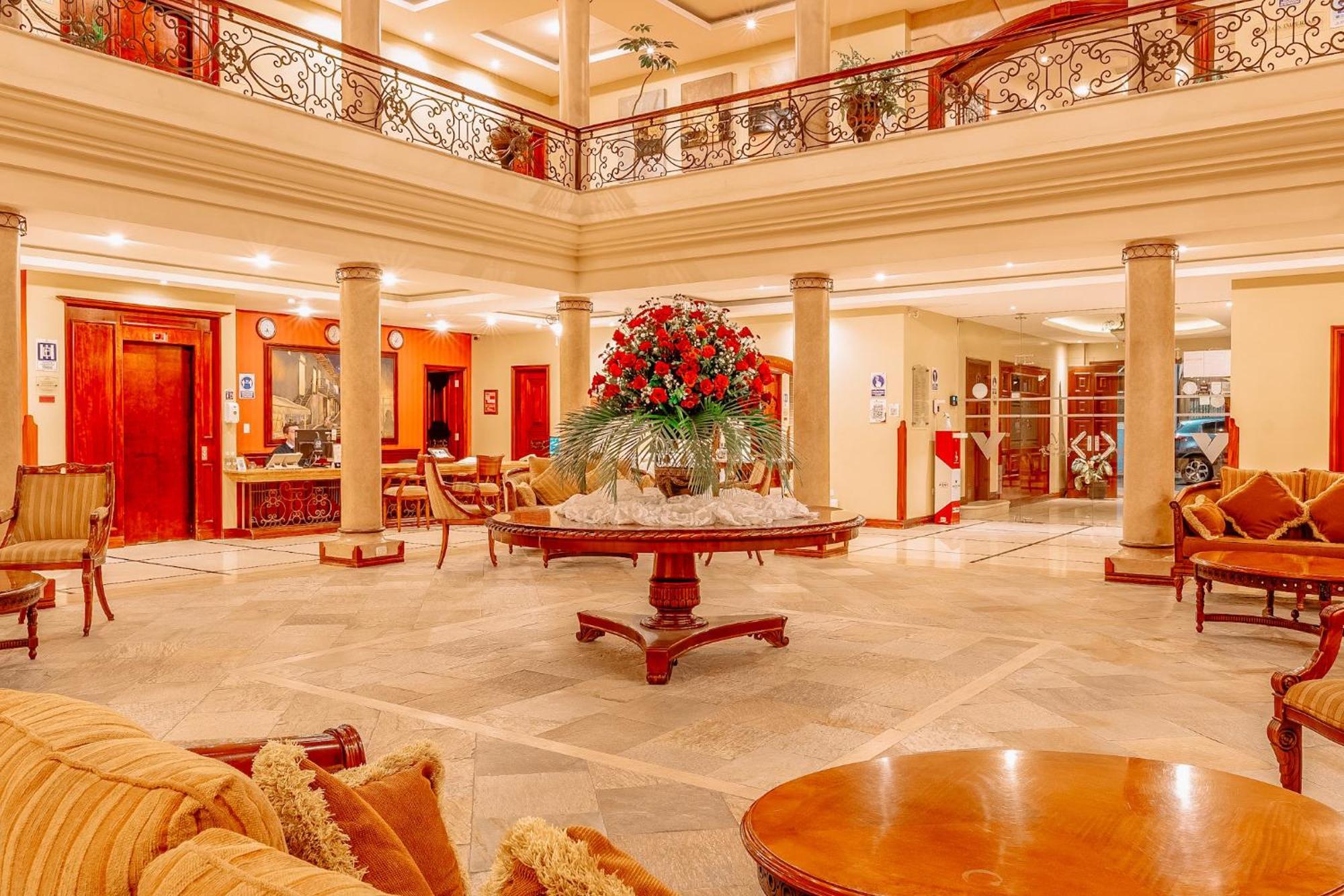 Grand Victoria Boutique Hotel Loja Dış mekan fotoğraf